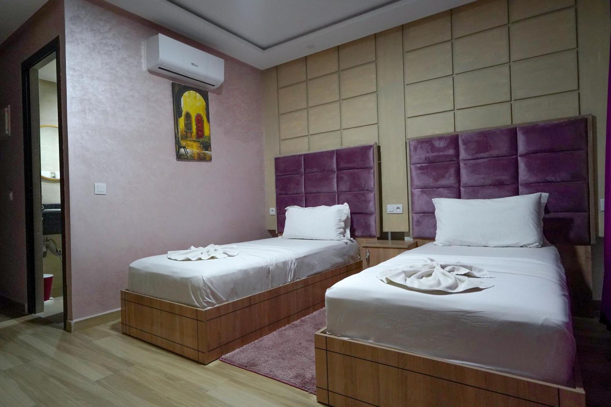 Fekri Hotel Meknès Exterior foto